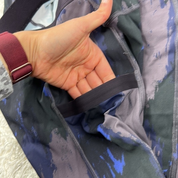 Lululemon Take The Moment Tight 25" *lululemon x Robert Geller Washed Camo Small - Picture 4 of 7
